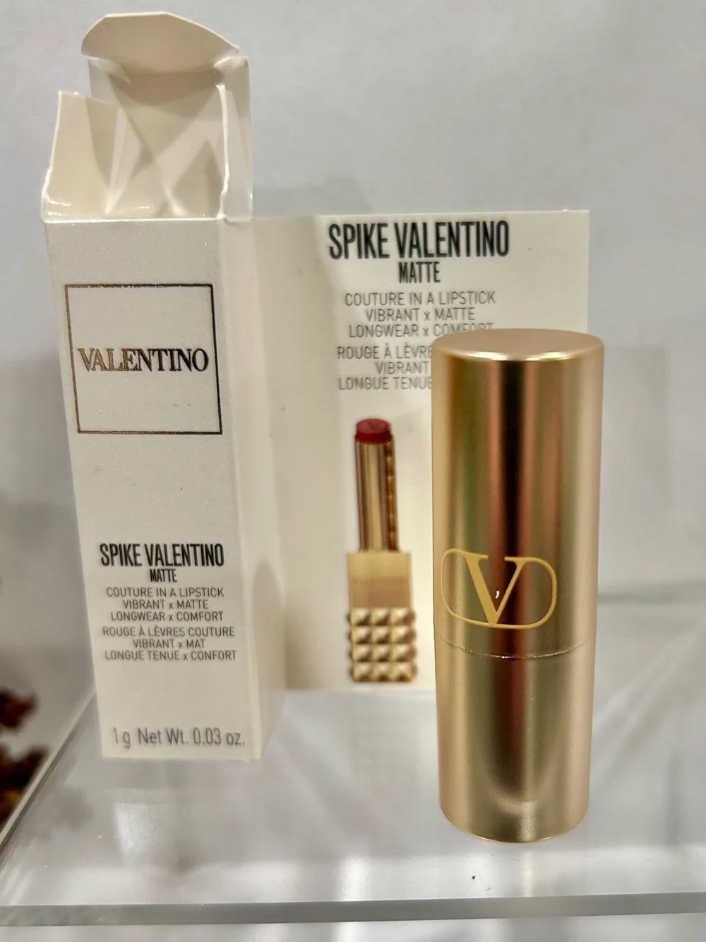 Valentino Spike Valentino Matte Lipstick -Couture In The Streets - 134R